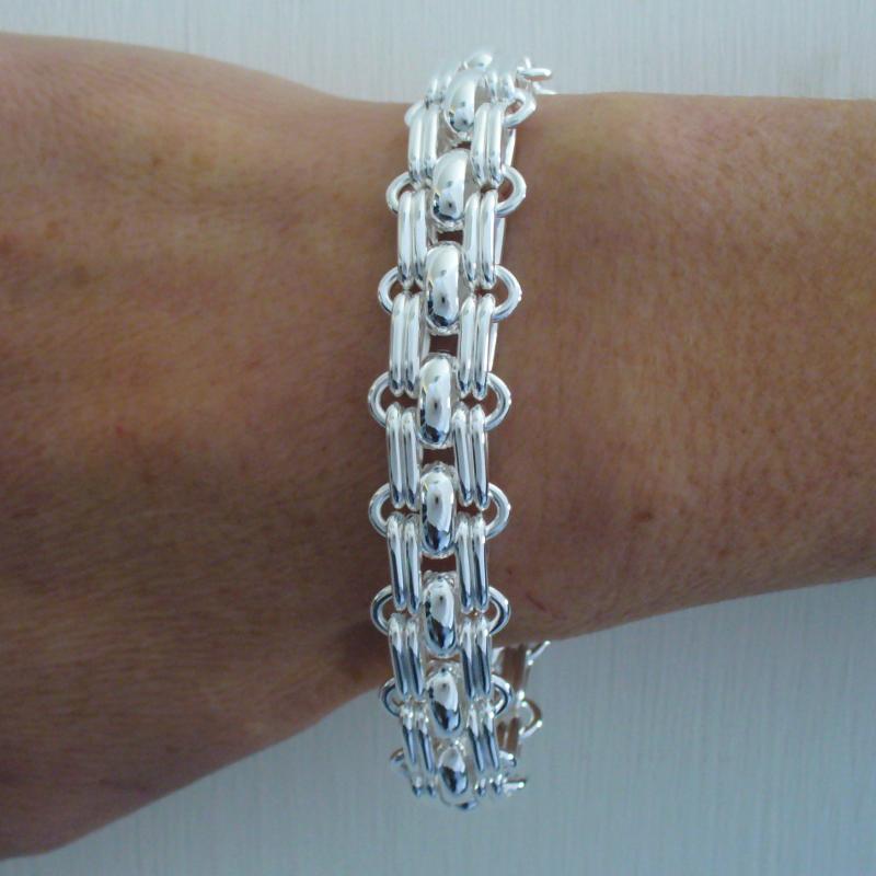 Sterling silver panther link bracelet deals