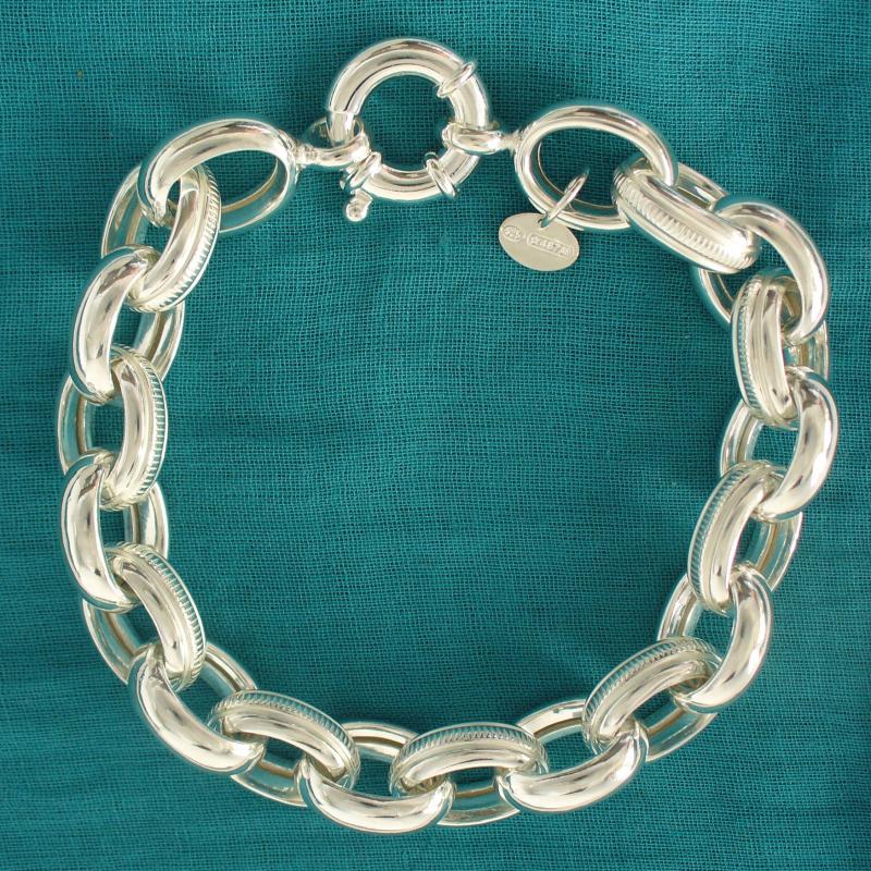 Sterling silver textured oval rolo bracelet