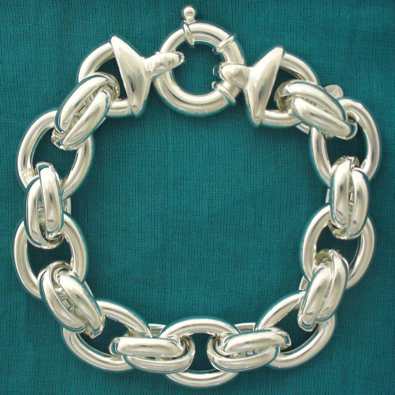 Women's silver bracelet with oval link 