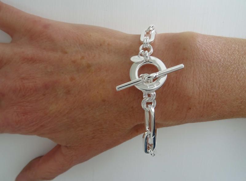 Solid sterling silver rectangular link toggle bracelet