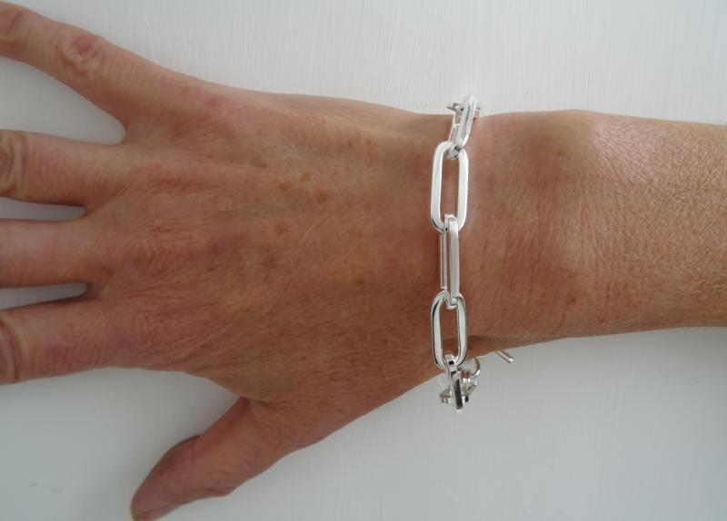 Solid sterling silver rectangular link toggle bracelet