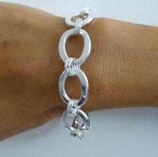 Textured oval link bracelet