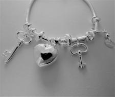 Sterling silver keys pendant bracelet