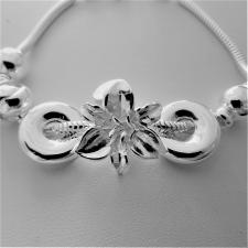 Sterling silver snake charm bracelet. Flower.