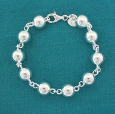 Bead bracelet in sterling silver