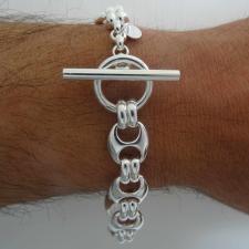 Sterling silver mariner link bracelet 12mm . 46 grams. Toggle bracelet.