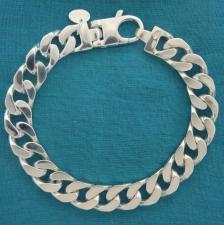 Sterling silver solid diamond cut curb bracelet 10mm x 3,8mm.