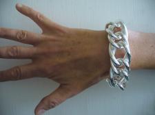 Silver curb bracelet 24mm