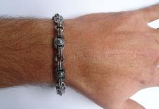 Bracciale con viti in argento da uomo