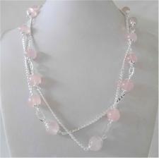 Collana in argento 925, catena maglia grumetta, sfere in quarzo rosa. Lunghezza 90 cm.