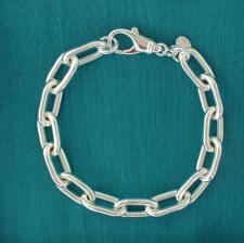 Sterling silver rectangular link bracelet 9mm. Hollow chain.