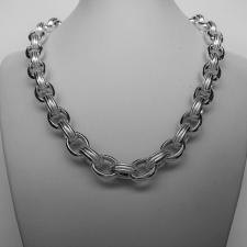 Silver textured link necklace