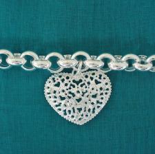 Bracciale argento catena tonda e ciondolo a cuore