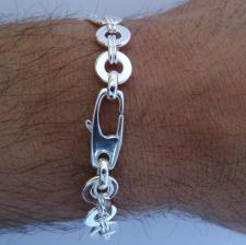 Bracciale argento 925 uomo con piastra e maglie tonde.