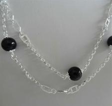 Silver necklace with onyx beads