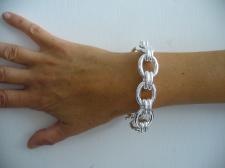 Handmade silver bracelet oval link