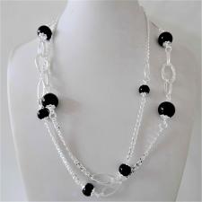 Sterling silver necklace. Flat marina chain, black onyx beads 12-8mm. Length: 92 cm.