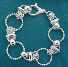 Handmade 925 sterling silver bracelet. Textured round link bracelet 22mm.