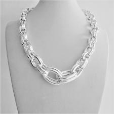 Sterling silver graduated double oval link necklace 17-10mm. Hollow chain. 64 grams.