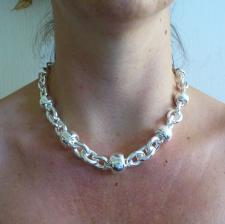 Sterling silver graduated balls necklace