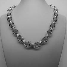 Silver textured link necklace