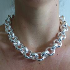 Silver belcher necklace